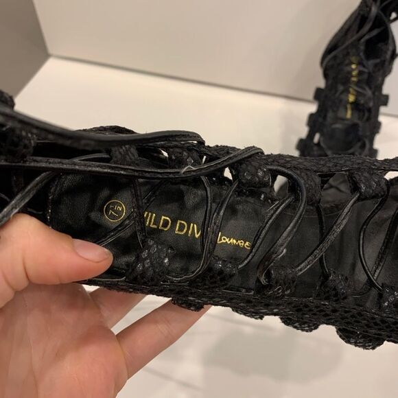 Wild Diva - Lace-up Braided Leather Heelsββ - Picture 3 of 4